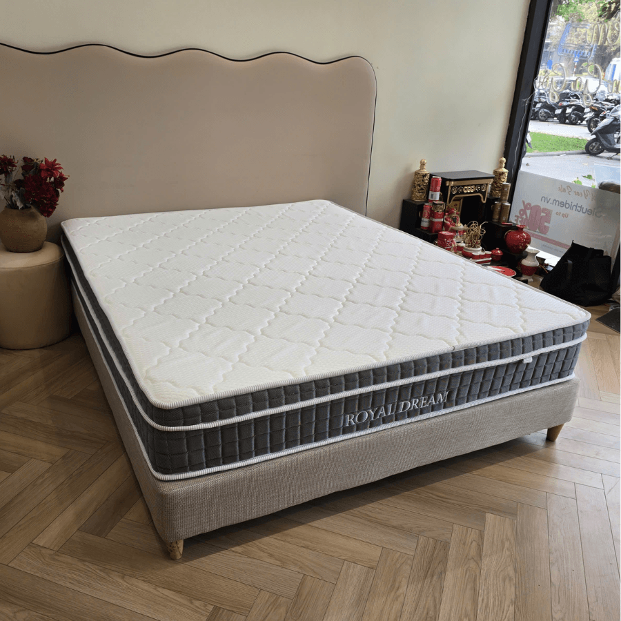 Đệm lò xo túi độc lập Royal Dream (180 x 200)-1