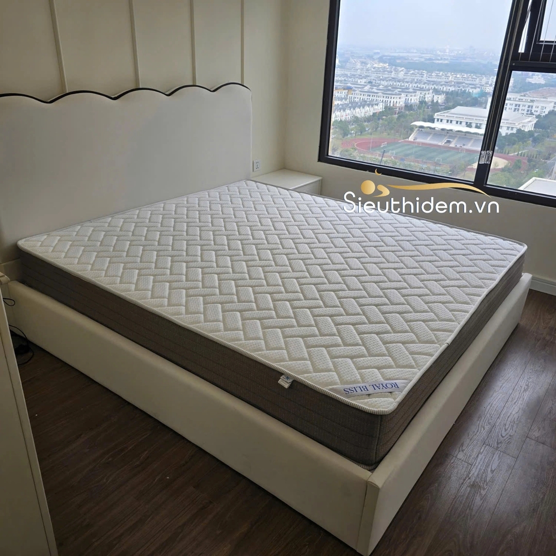Đệm lò xo Royal Bliss Lite (140 x 200)-0