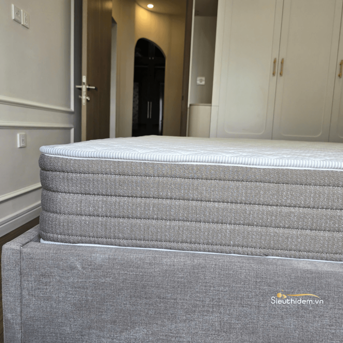 Đệm lò xo liên kết Royal Bliss (200 x 220)-7