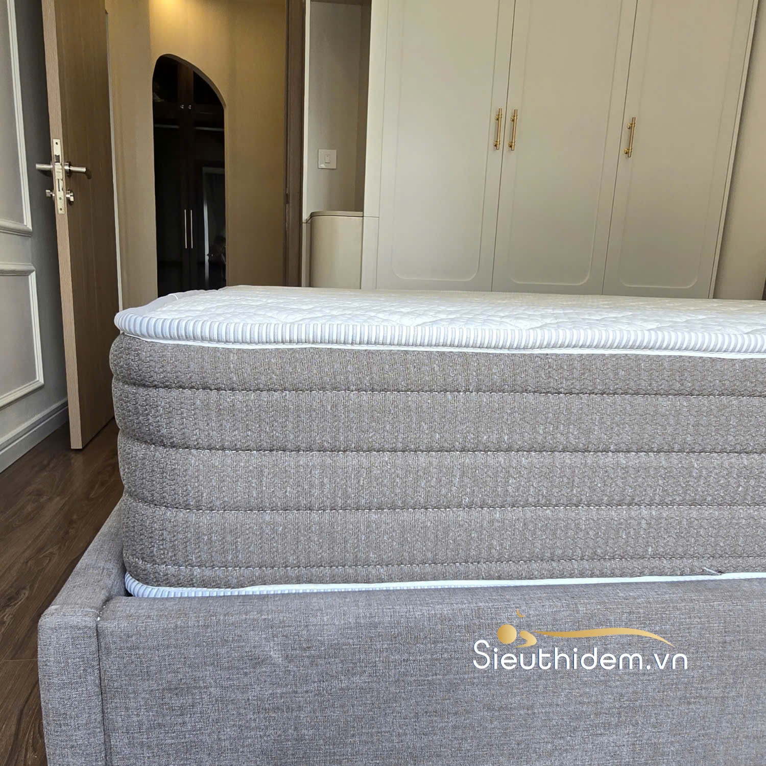 Đệm lò xo Bliss Lite-4